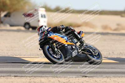 media/Nov-01-2025-CVMA (Sat) [[fc0f7531b8]]/Race 8-Supersport Middleweight/